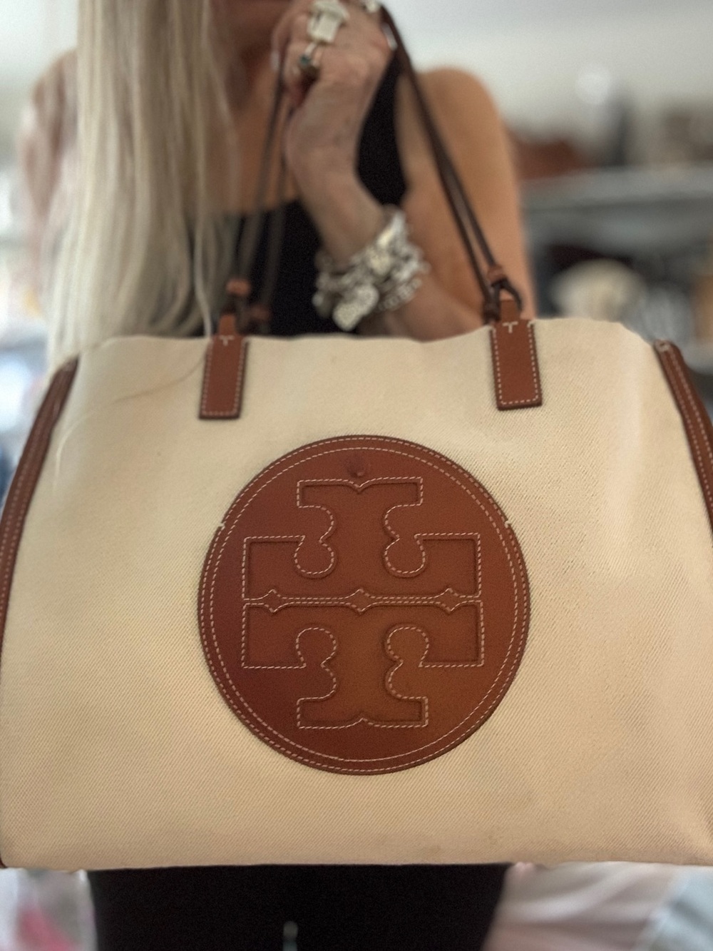 TORY BURCH ELLA CANVAS & LEATHER TOTE BAG EXC CONDITION - Picture 3 of 16